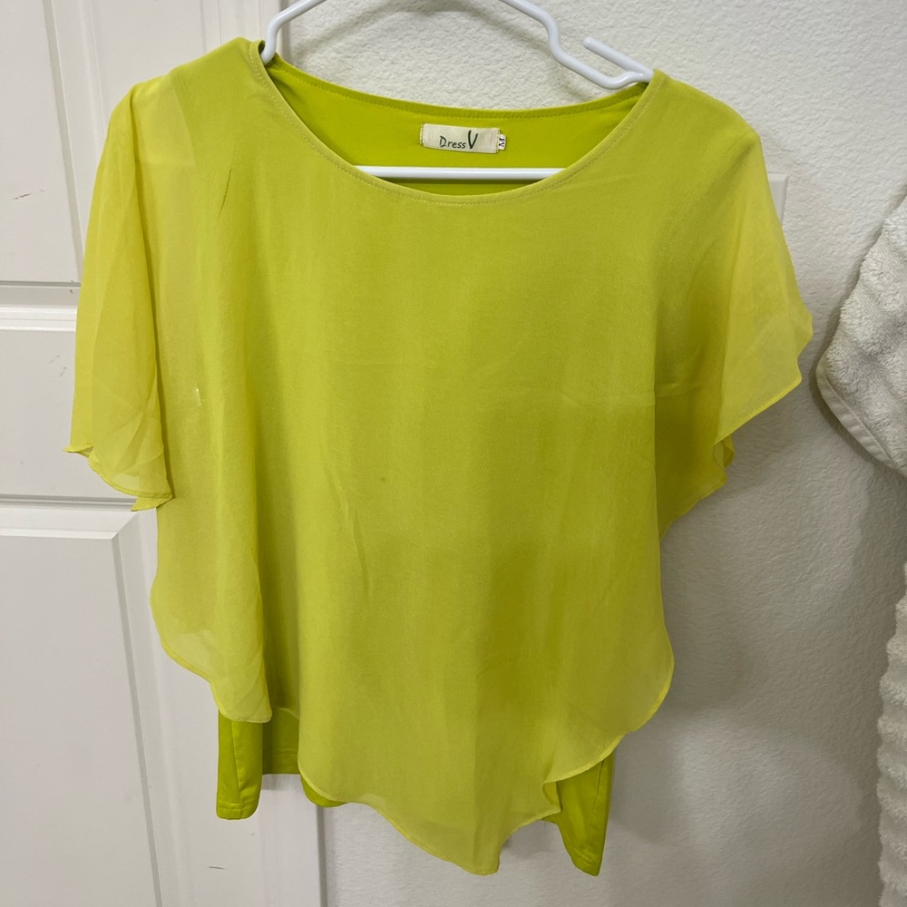 Dress V-Yellow Green Shirt with one short sleeve and one full sleeve